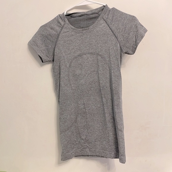 Lululemon Swiftly Top Size 4 - Picture 1 of 1